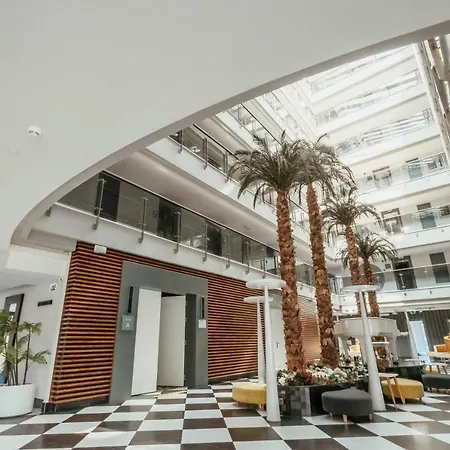 桑普莱姆酒廊酒店 - 仅限成人 酒店 阿拉尼亚