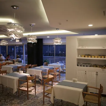 桑普莱姆酒廊酒店 - 仅限成人 酒店 5*