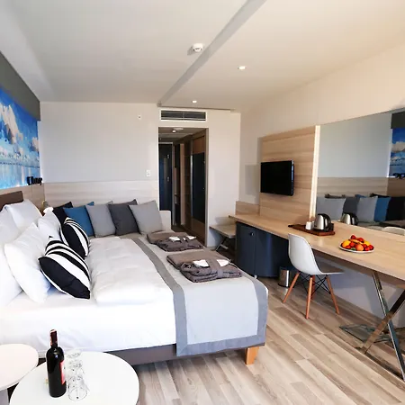 Sunprime C-lounge - Adult Only 5*