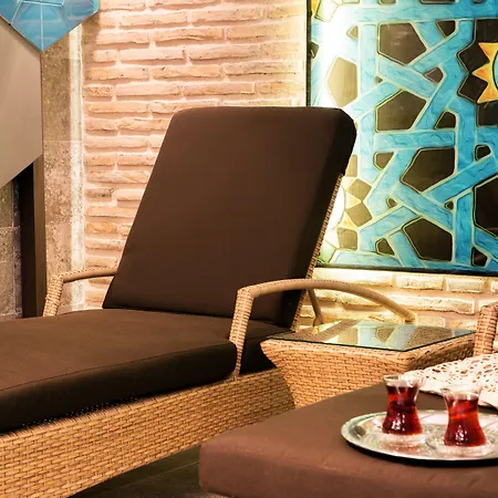 Sunprime C-lounge - Adult Only