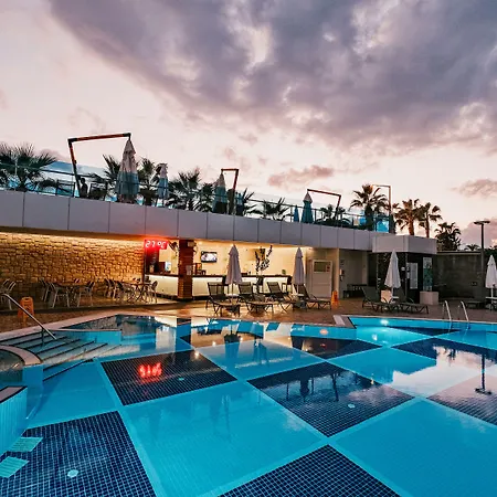 Sunprime C-lounge - Adult Only Hotelli 5*