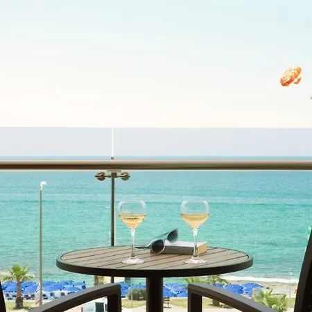 Sunprime C-lounge - Adult Only 호텔 알란야