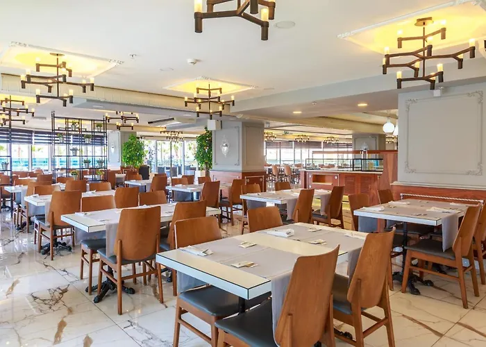 Sunprime C-lounge - Adult Only