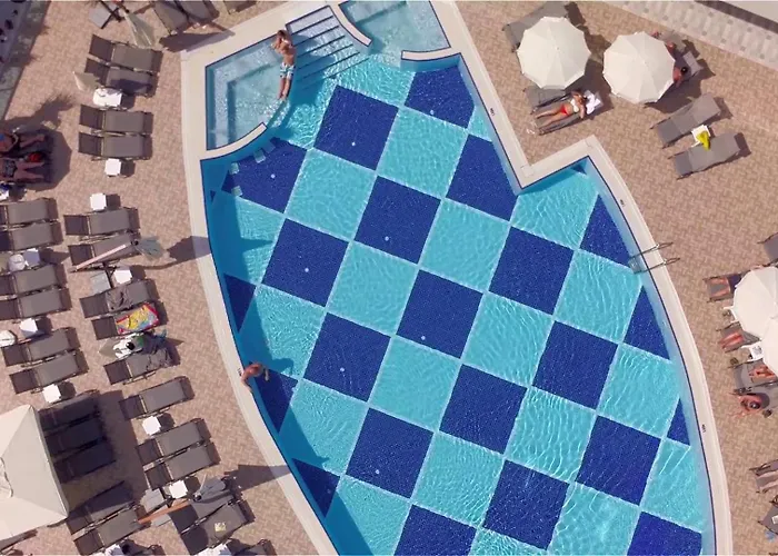 Sunprime C-lounge - Adult Only Hotell