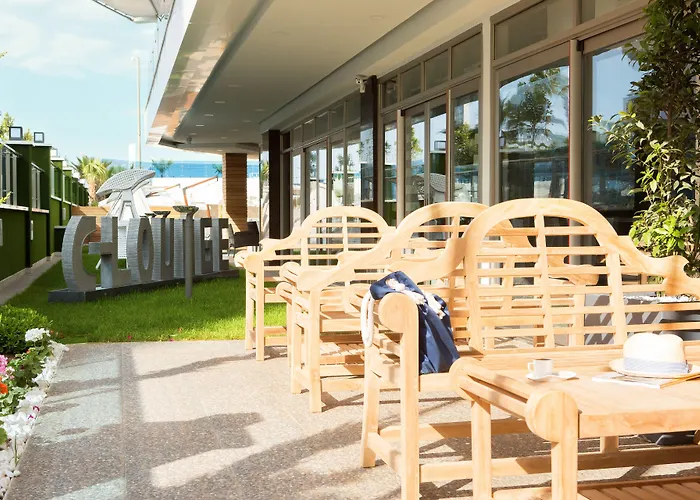 Sunprime C-lounge - Adult Only